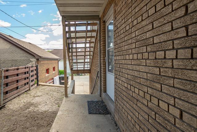 5315 National AVENUE, West Milwaukee, WI 53214