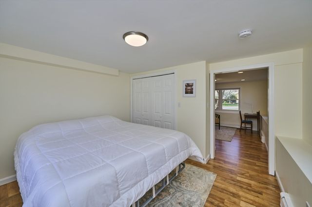 37 Locust St 1, Burlington, MA 01803