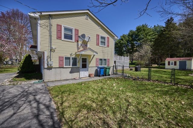 37 Locust St 1, Burlington, MA 01803