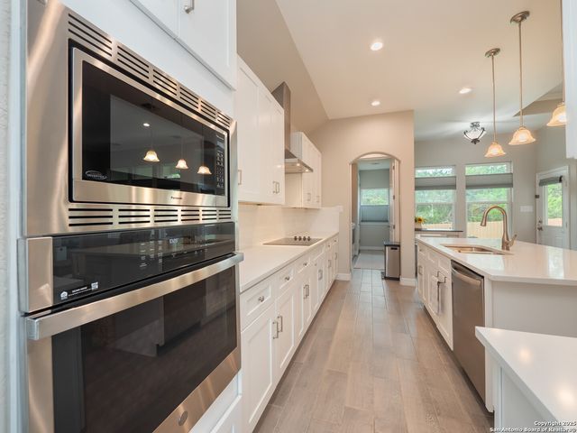 1006 Rock Shelter, San Antonio, TX 78260