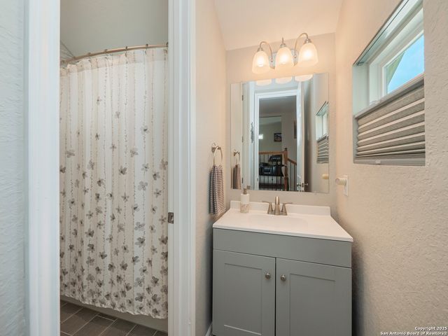 1006 Rock Shelter, San Antonio, TX 78260