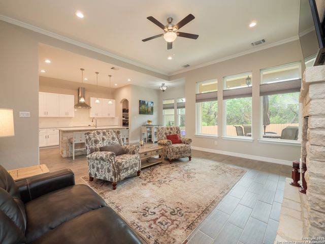 1006 Rock Shelter, San Antonio, TX 78260