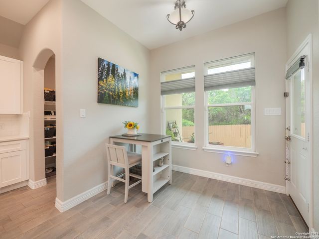 1006 Rock Shelter, San Antonio, TX 78260