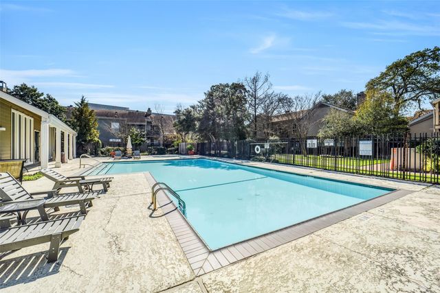 2100 Tanglewilde Street 591, Houston, TX 77063