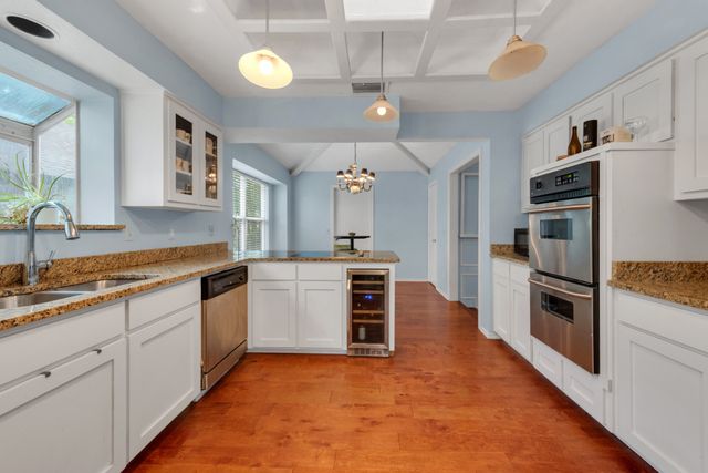 6214 Liberty Hill, Dallas, TX 75248