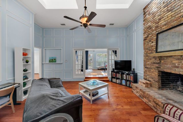 6214 Liberty Hill, Dallas, TX 75248