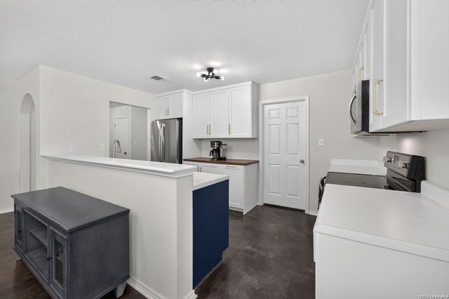 9803 Autumn Pl, Converse, TX 78109