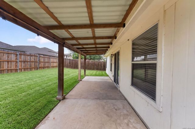 9803 Autumn Pl, Converse, TX 78109