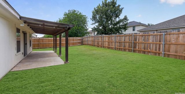 9803 Autumn Pl, Converse, TX 78109
