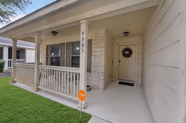 9803 Autumn Pl, Converse, TX 78109