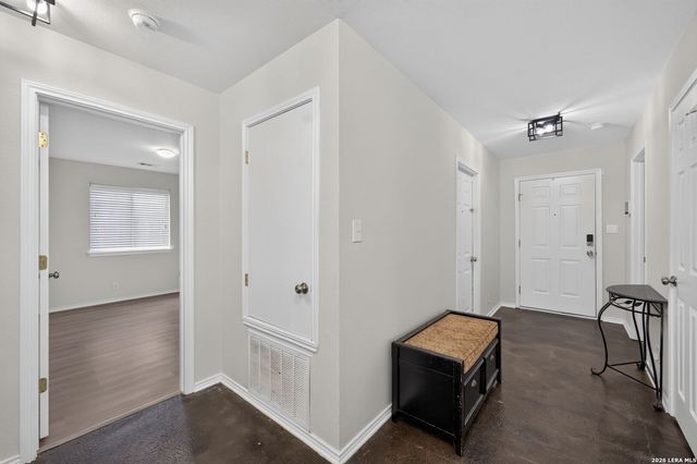 9803 Autumn Pl, Converse, TX 78109