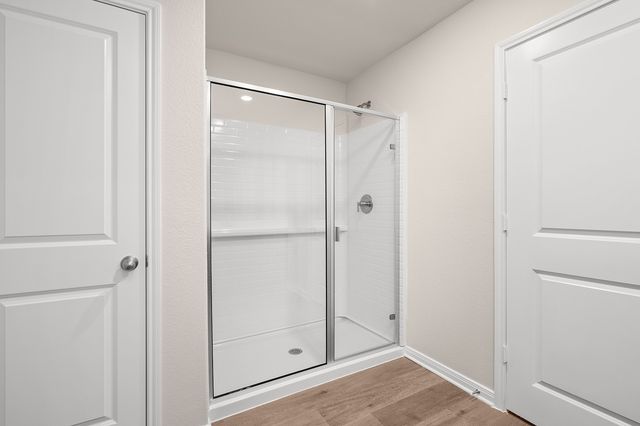 214 North Island Drive, Terrell, TX 75160