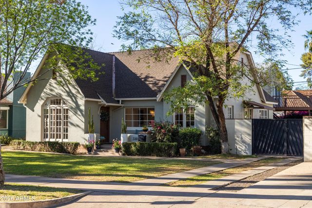 330 W ALMERIA Road, Phoenix, AZ 85003