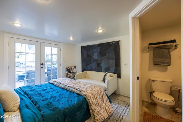 330 W ALMERIA Road, Phoenix, AZ 85003