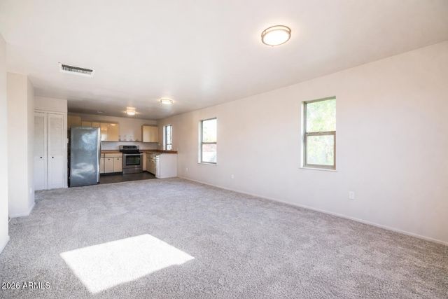 330 W ALMERIA Road, Phoenix, AZ 85003