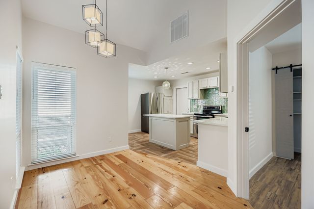 3131 Royal Gable Drive, Dallas, TX 75229