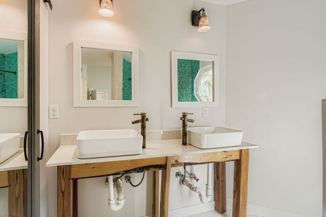 3131 Royal Gable Drive, Dallas, TX 75229