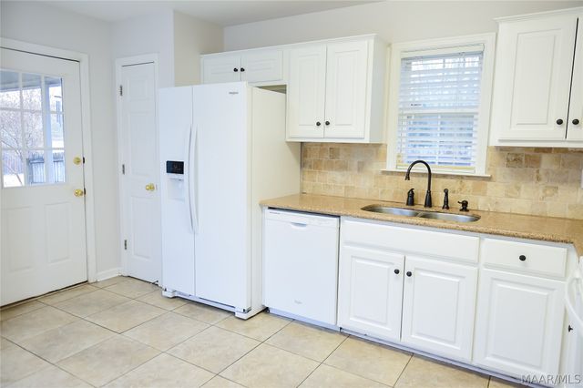 2104 HALCYON DOWNS Loop, Montgomery, AL 36117