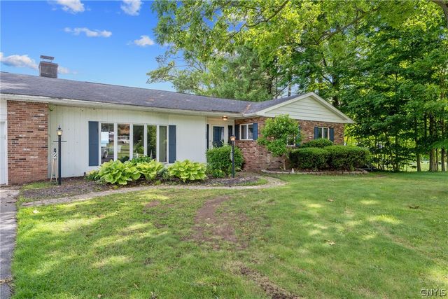 1384 State Route 49, Vienna, NY 13042
