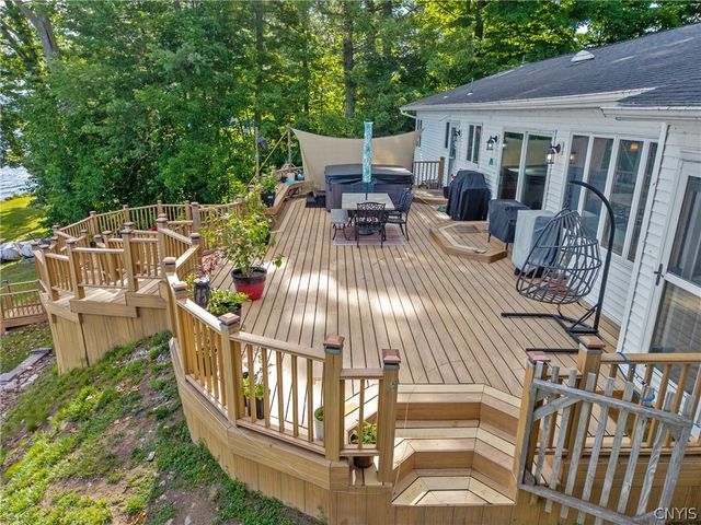 1384 State Route 49, Vienna, NY 13042