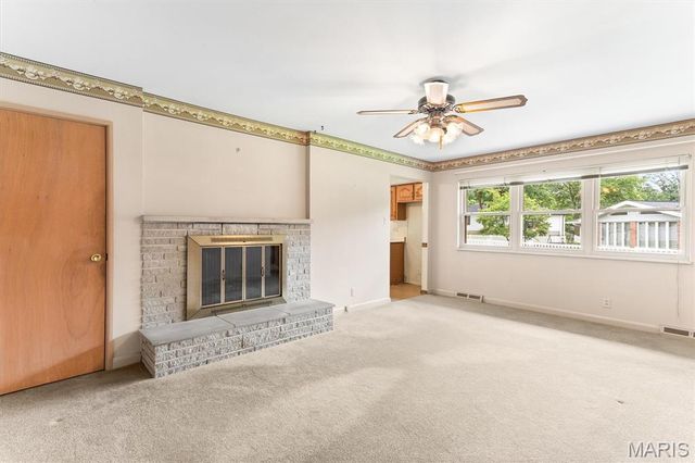 10215 Dovercrest Drive, Unincorporated, MO 63128