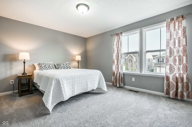 5771 Waterstone Way, Whitestown, IN 46075