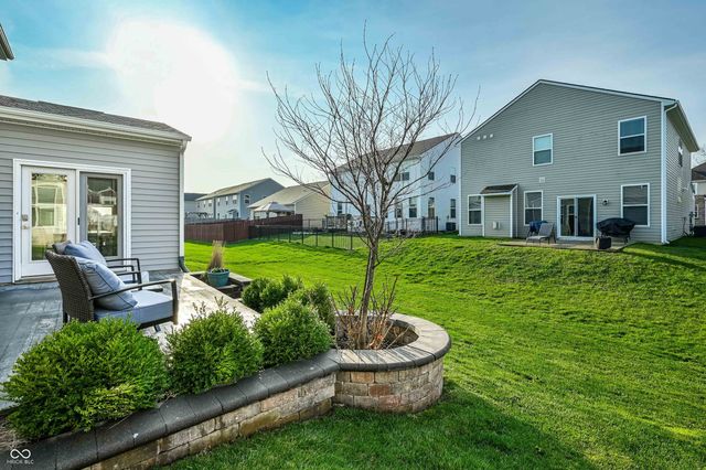 5771 Waterstone Way, Whitestown, IN 46075