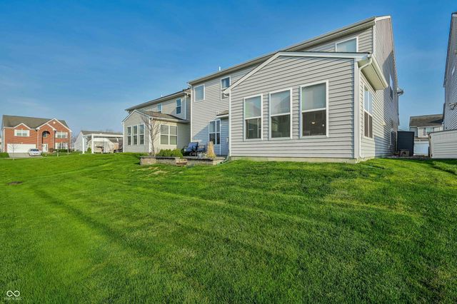 5771 Waterstone Way, Whitestown, IN 46075