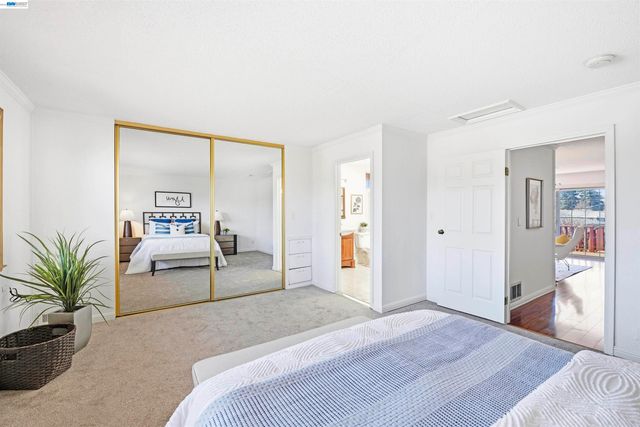 4179 Eggers Dr, Fremont, CA 94536