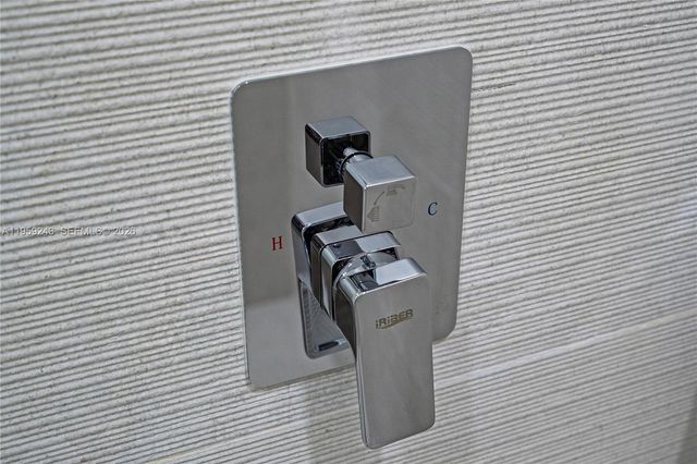 281 NW 52nd St, Miami, FL 33127