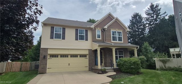 17497 Woodshire Drive, Strongsville, OH 44149