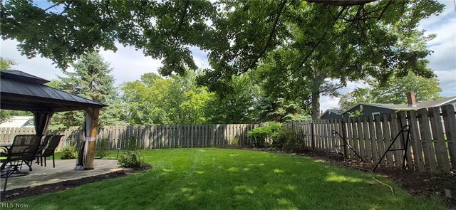 17497 Woodshire Drive, Strongsville, OH 44149