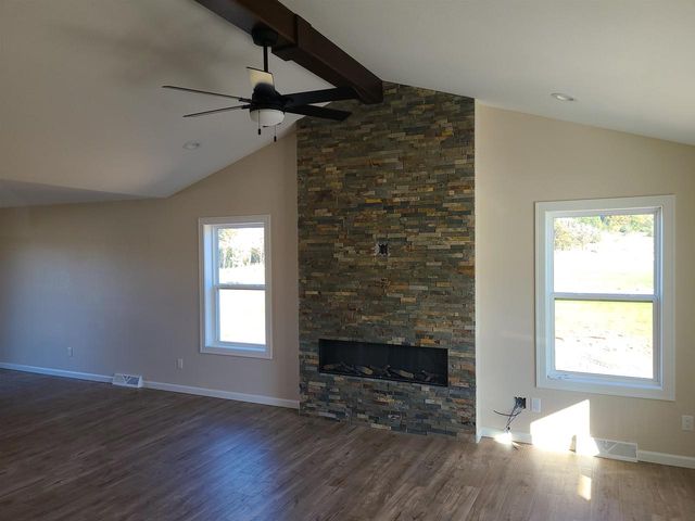 439 Gunderson Drive, Portage, WI 53901