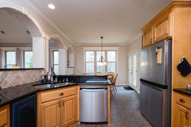 12725 Meadows Edge, Little Rock, AR 72211