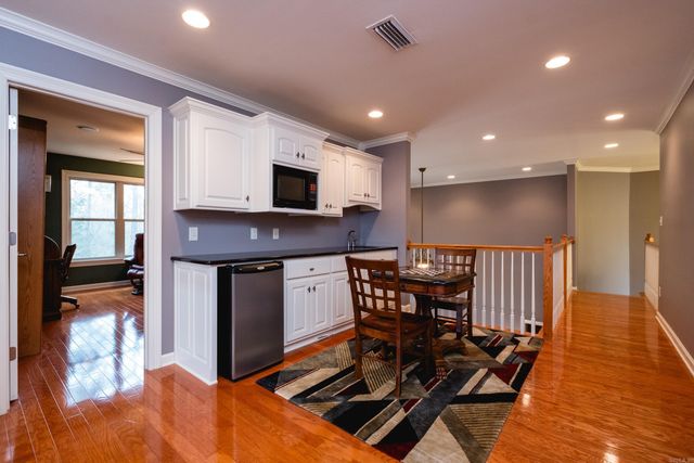 12725 Meadows Edge, Little Rock, AR 72211