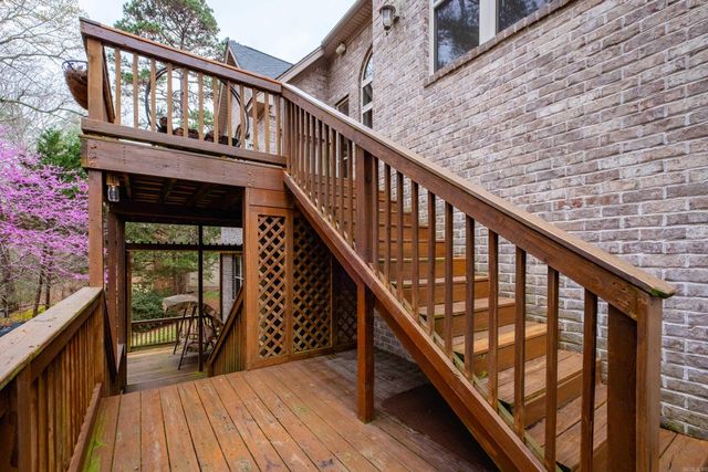 12725 Meadows Edge, Little Rock, AR 72211