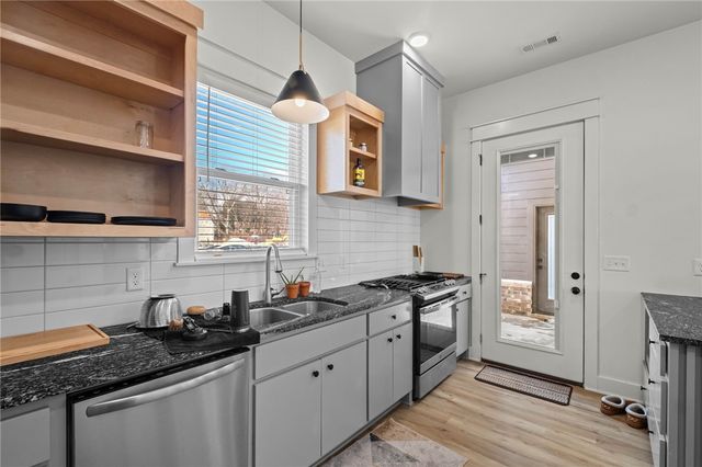 1347 & 1349 S Duncan Avenue, Fayetteville, AR 72701