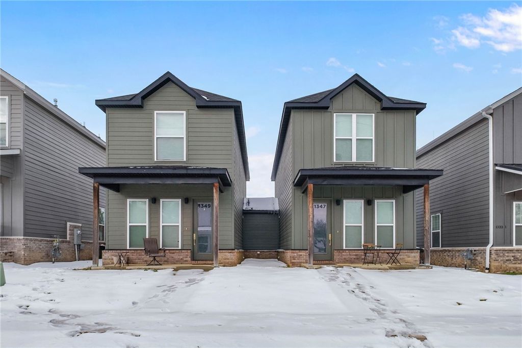 1347 & 1349 S Duncan Avenue, Fayetteville, AR 72701