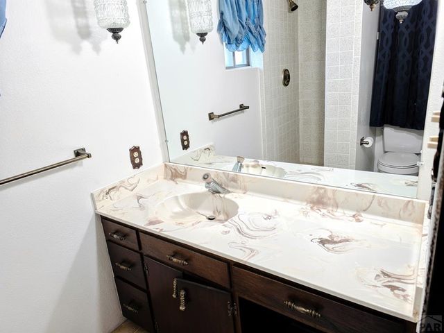 2105 Pine St, Pueblo, CO 81004