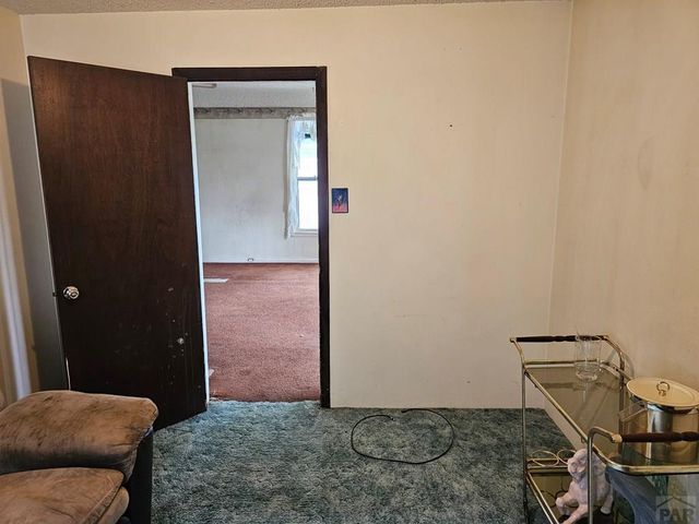 2105 Pine St, Pueblo, CO 81004