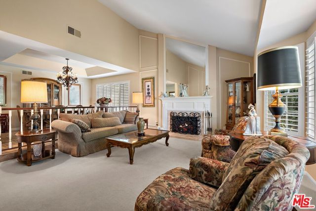 5700 Tenneyson Drive, Agoura Hills, CA 91301