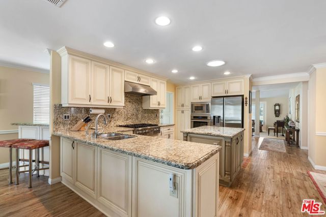 5700 Tenneyson Drive, Agoura Hills, CA 91301