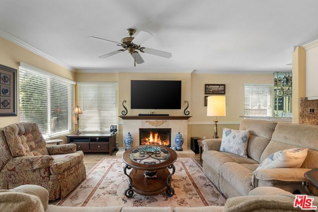 5700 Tenneyson Drive, Agoura Hills, CA 91301