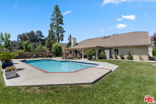 5700 Tenneyson Drive, Agoura Hills, CA 91301