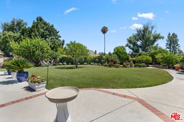 5700 Tenneyson Drive, Agoura Hills, CA 91301