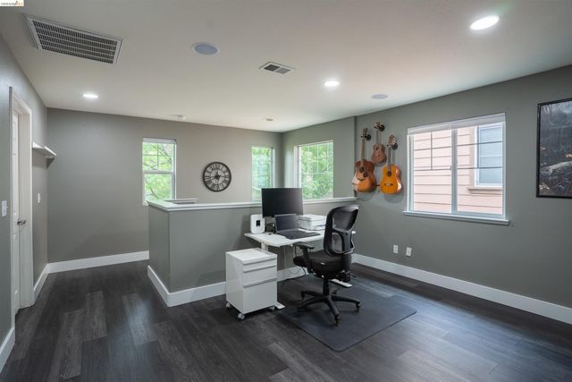 91 Olmsted Ct, Pittsburg, CA 94565