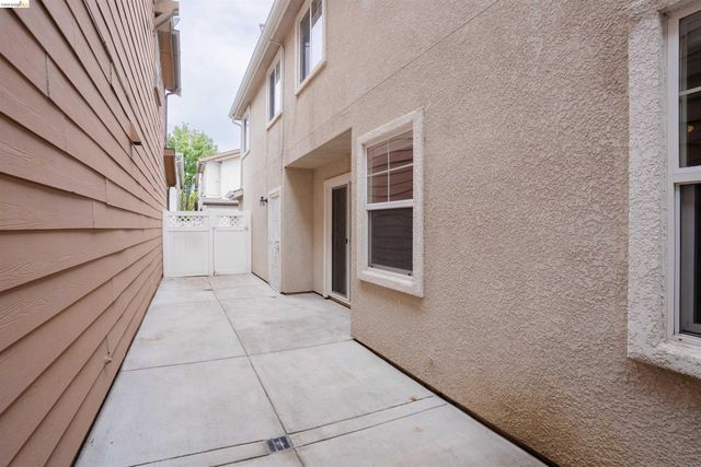 91 Olmsted Ct, Pittsburg, CA 94565