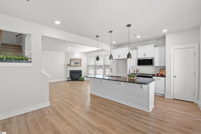 201 Keel Lane, Simpsonville, SC 29681