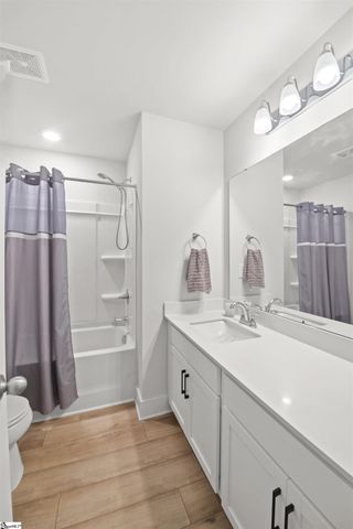 201 Keel Lane, Simpsonville, SC 29681