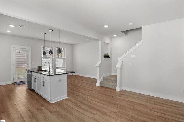 201 Keel Lane, Simpsonville, SC 29681